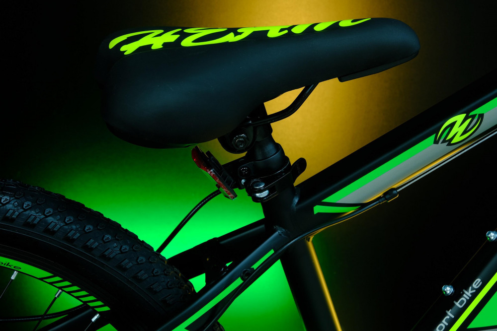 Heam First 247 Матовый Чёрный/Зелёный